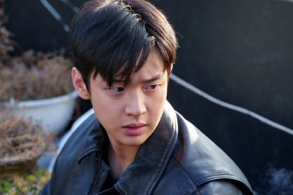 regina-mantis-jang-dong-yoon2
