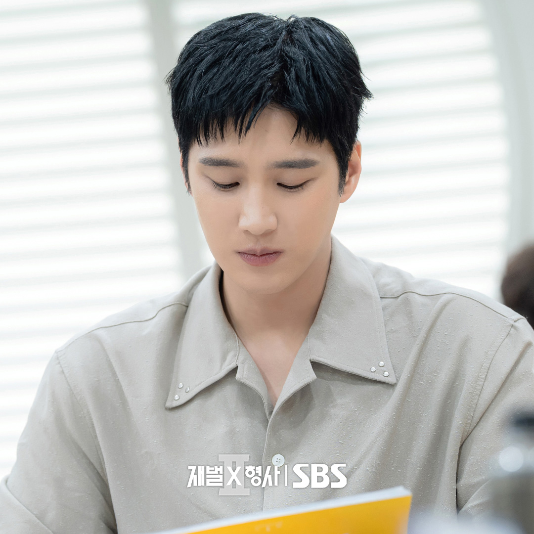 flex-x-cop-2-ahn-bo-hyun