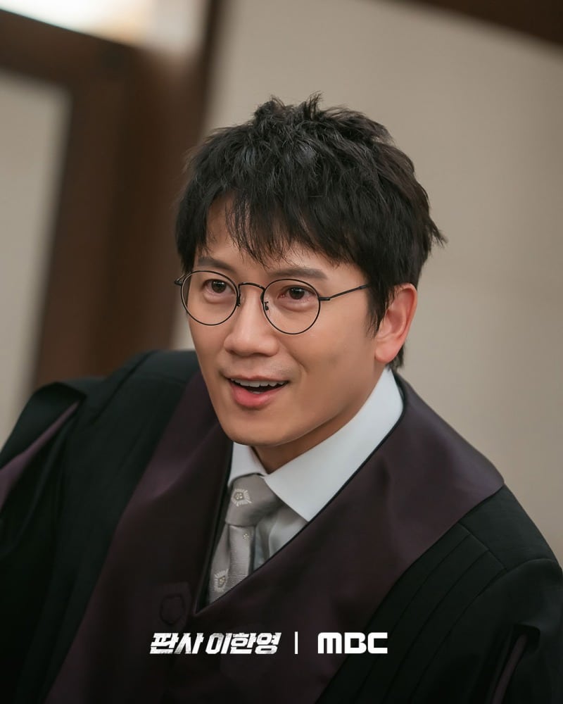ji-sung-il-giudice-torna3