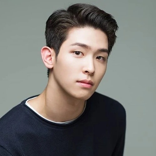 lee-si-woo