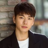 lee-yi-kyung