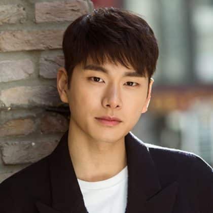 lee-yi-kyung