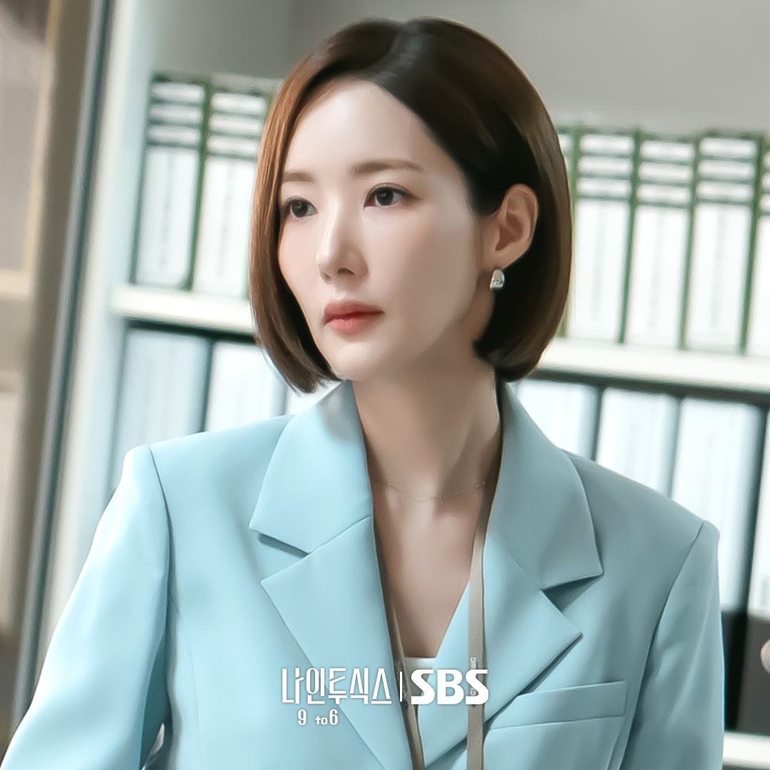 nine-to-six-park-min-young2