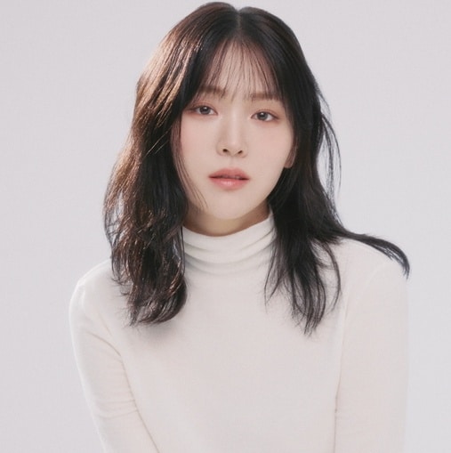 kim-ji-eun
