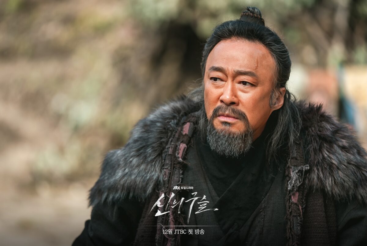 lee-sung-min-sacred-jewel-3