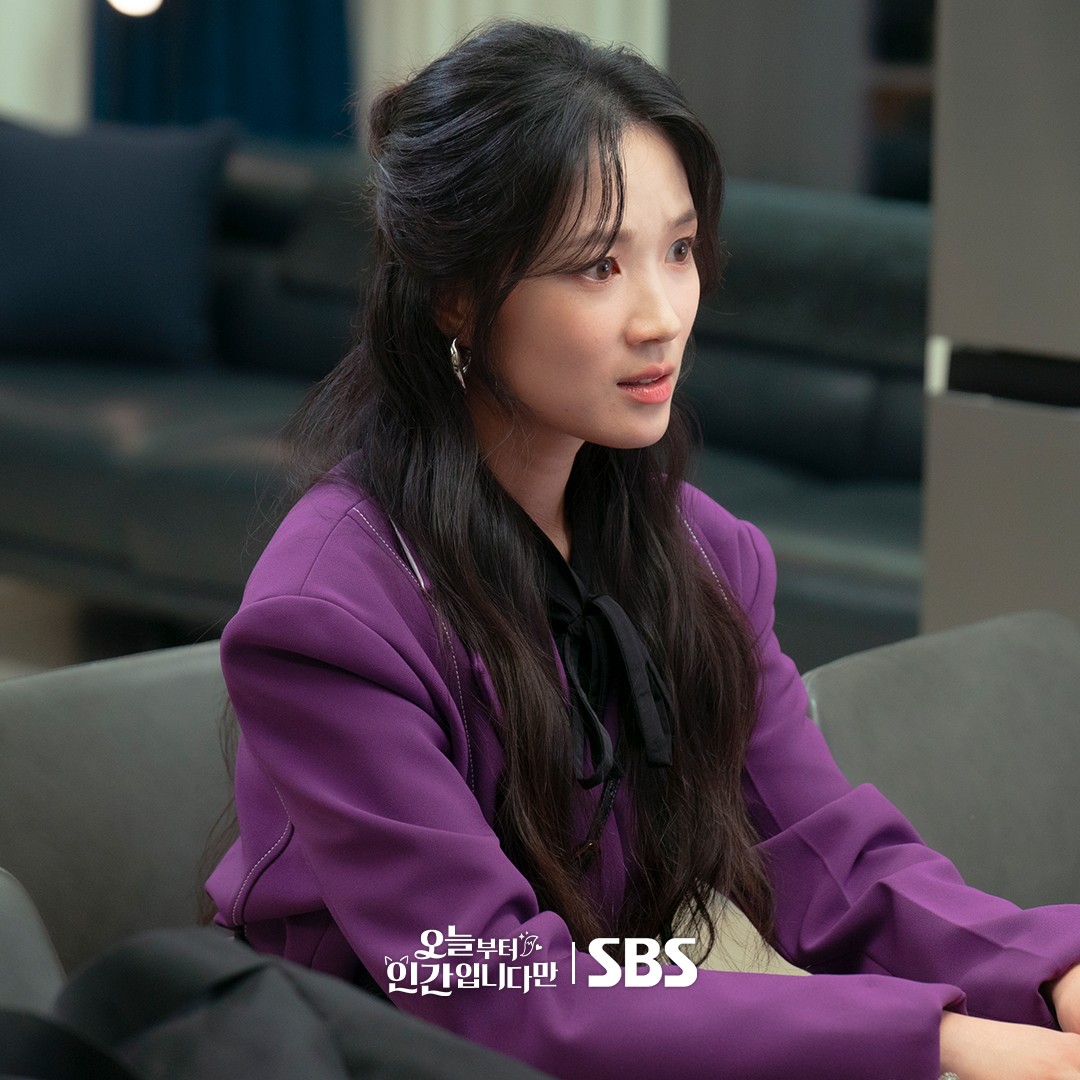 no-tail-to-tell-stills3