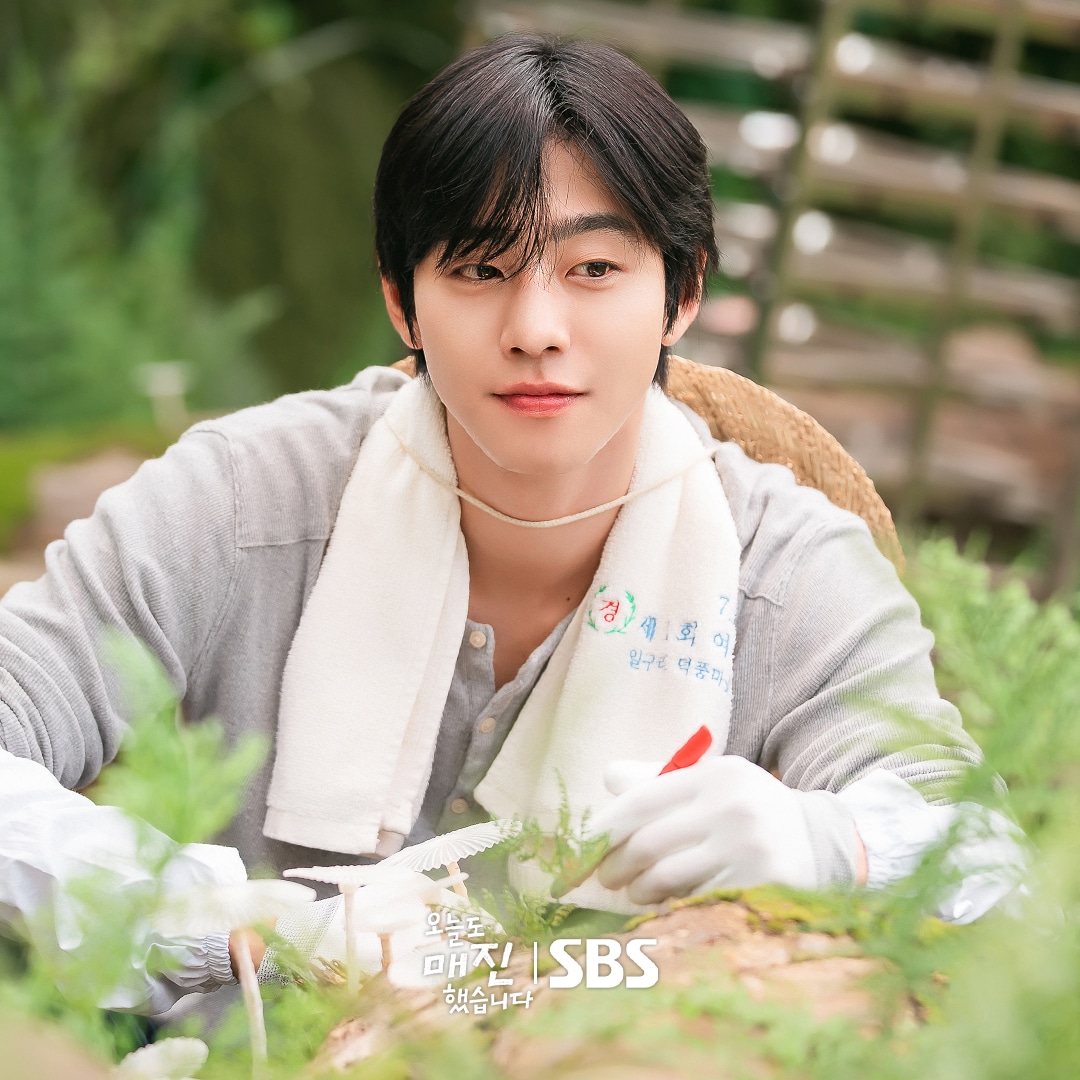 ahn-hyo-seop-sold-out-on-you1