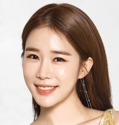 yoo-in-na