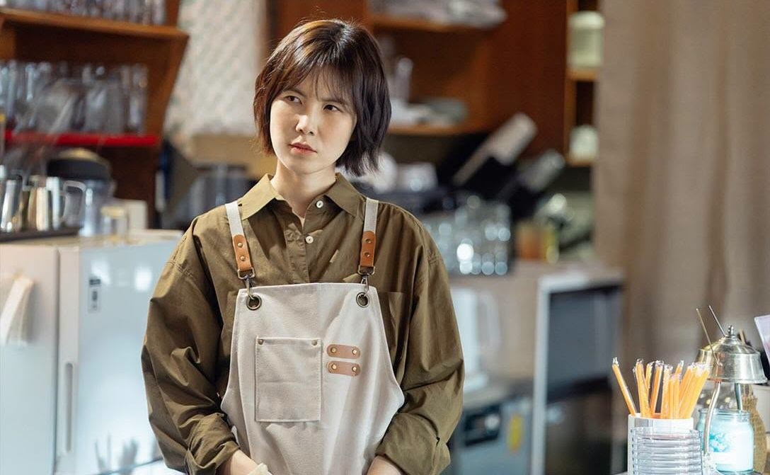 take-charge-of-my-heart-recharge-mon-coeur-stills10