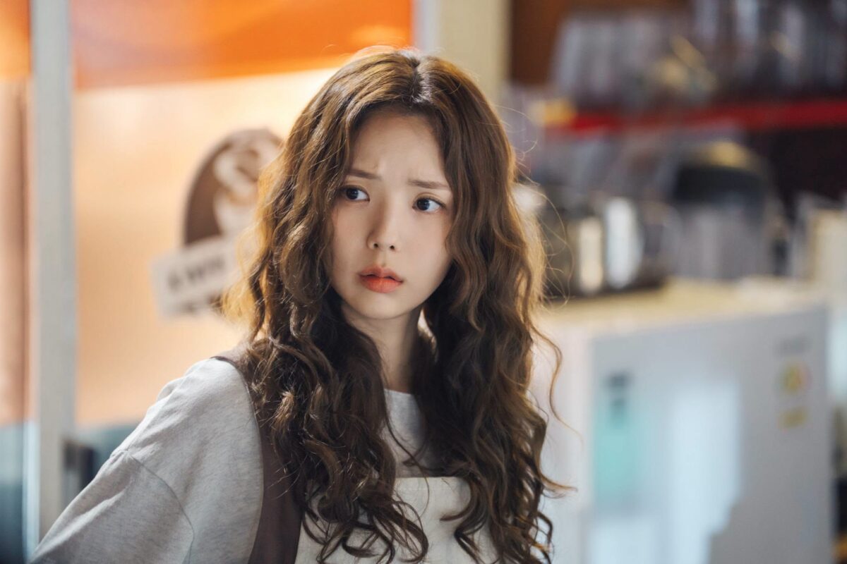 take-charge-of-my-heart-recharge-mon-coeur-stills12