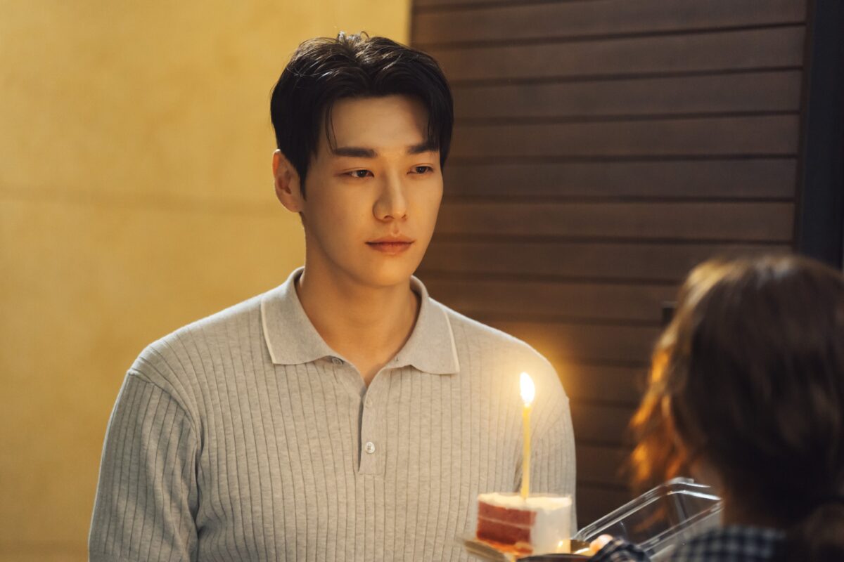 take-charge-of-my-heart-recharge-mon-coeur-stills2