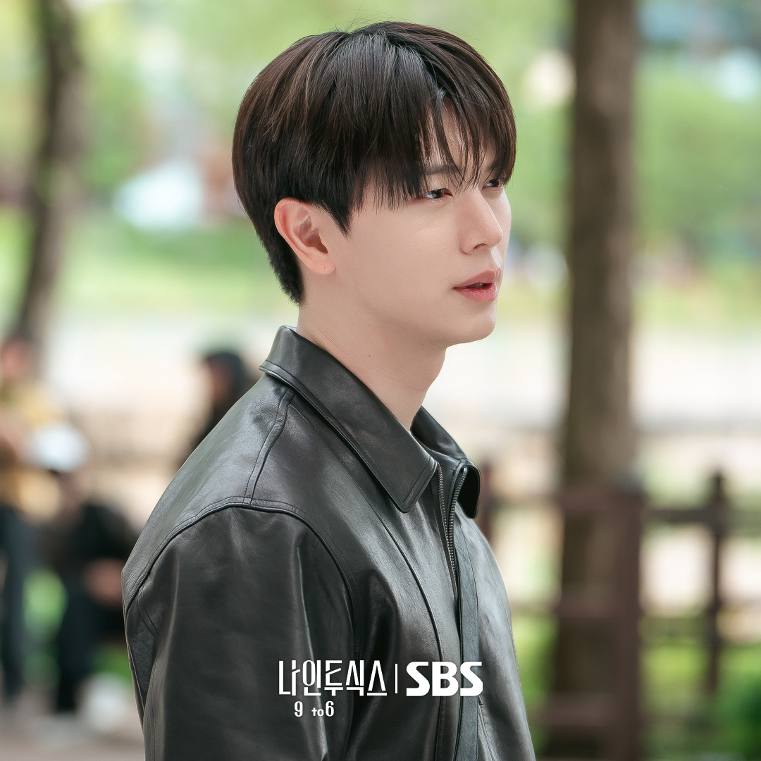Yook-Sungjae-nine-to-six1